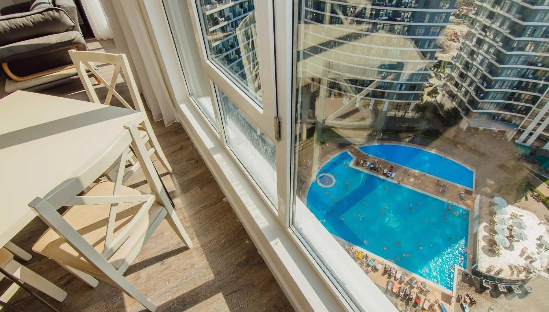 Roion Batumi 2Br Apartment With Pool B 1511
