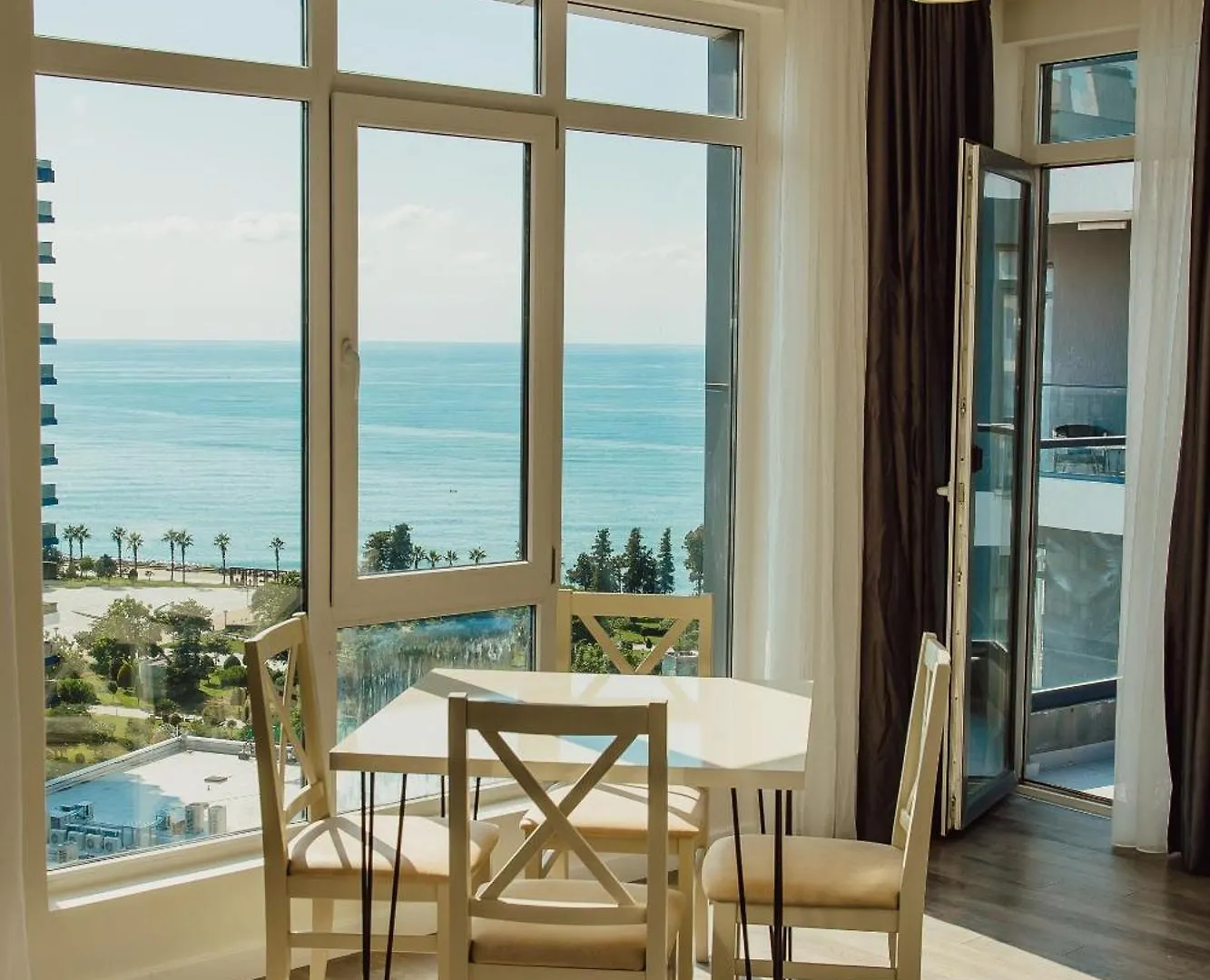 Roion Batumi 2Br Apartment With Pool B 1511