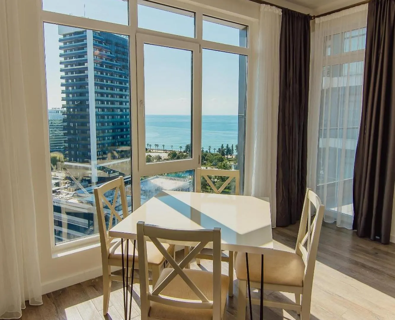 Roion Batumi 2Br Apartment With Pool B 1511